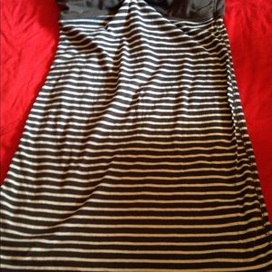 Wet seal med tube top key hole back